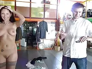 Des pêcheurs asiatiq ...